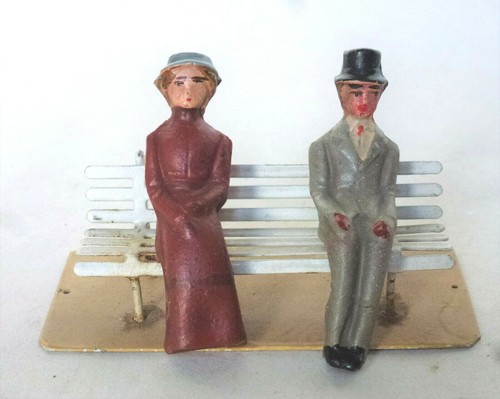 Altes figurenpaar aus masse - figurenpaar,