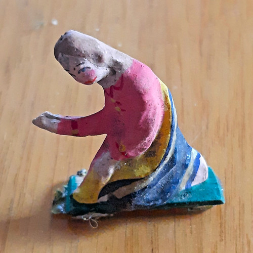 Uralt masse figur maria - uralt,